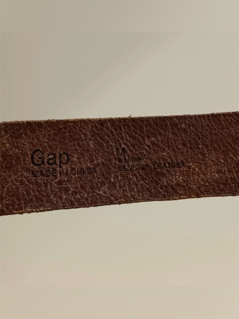 🛍️SALE🛍️ GAP Women's Floral Embossed Genuine Leather Belt with Brass-Tone Buckle - Picture 11 of 12